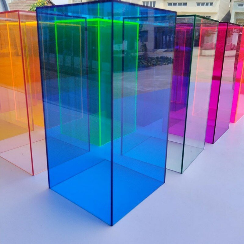 Vielseitige und Stilvolle Acryl-Displaybox für Sammlungen