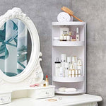 Praktisches Eckregal für Kosmetik im Badezimmer