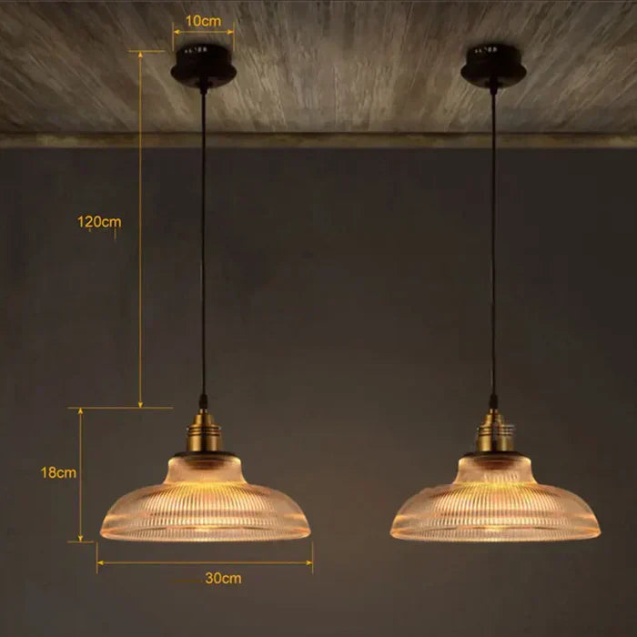 Elegante Glas-Pendelleuchte für stilvolle Räume