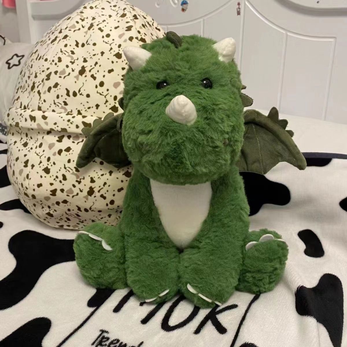 Kuscheliger Dino mit Ei - Klein