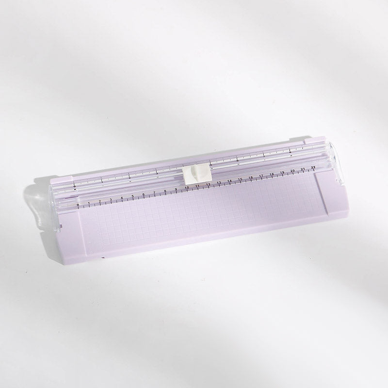 Precision Paper Trimmer – Perfect Cuts for Creative Projects