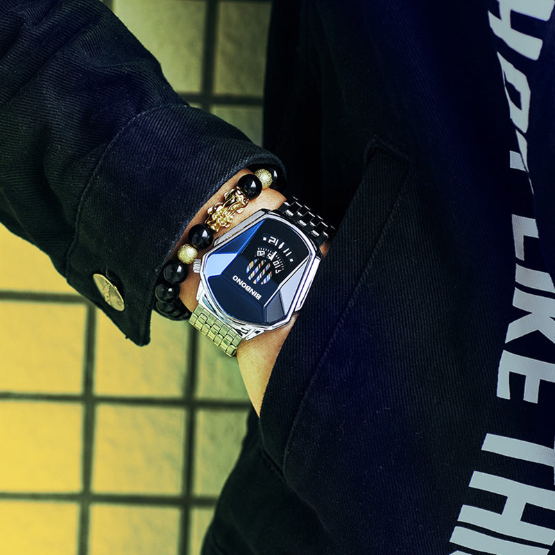 Elegante Herrenquarzarmbanduhr mit Diamantoberfläche
