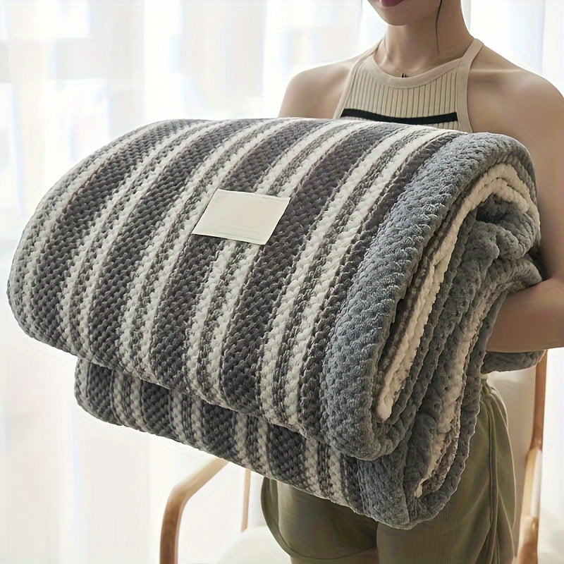 Cozy Blanket – Cuddly Throw for Bed and Sofa