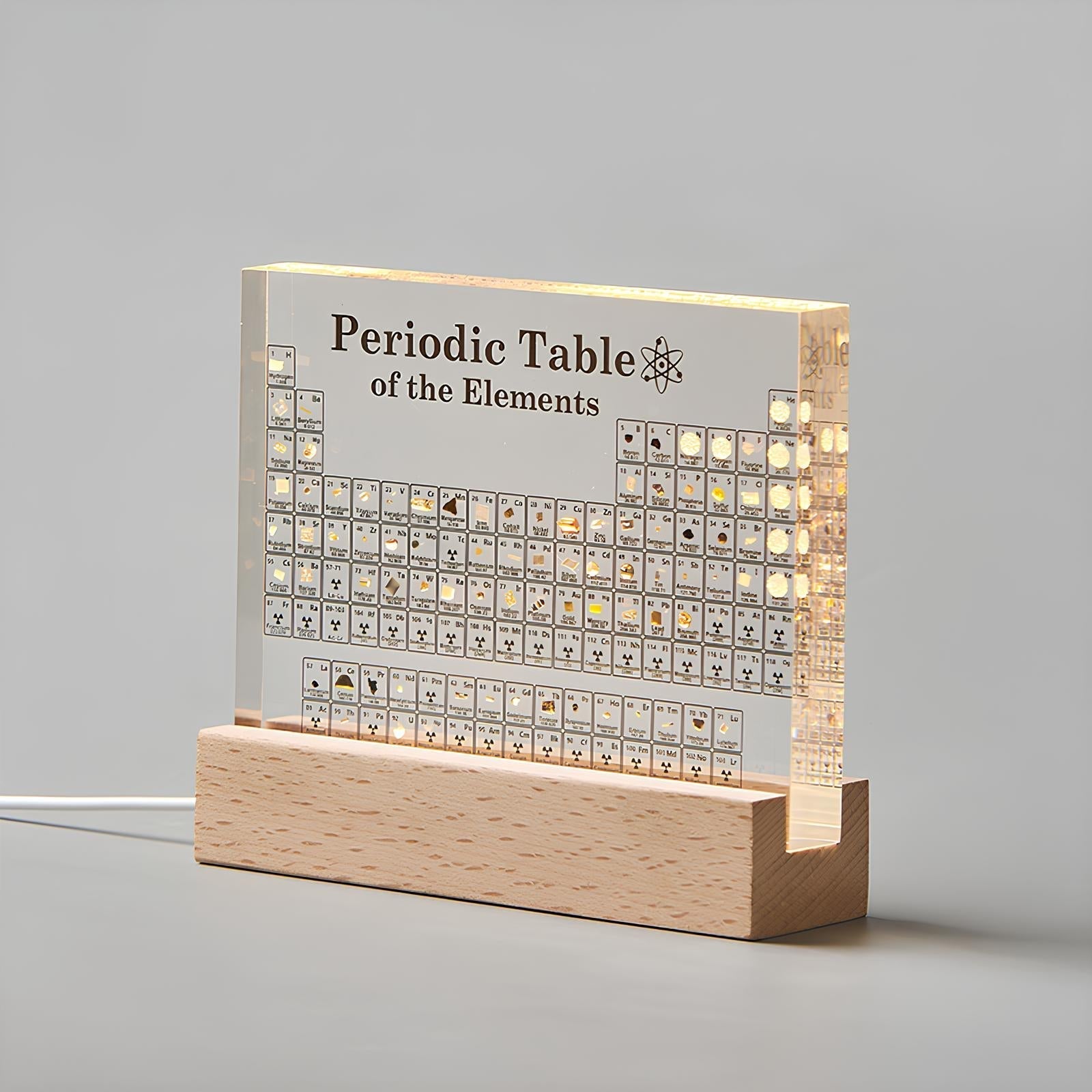 Beleuchtete Periodische Tabelle mit echten Elementen – ChemieKunst