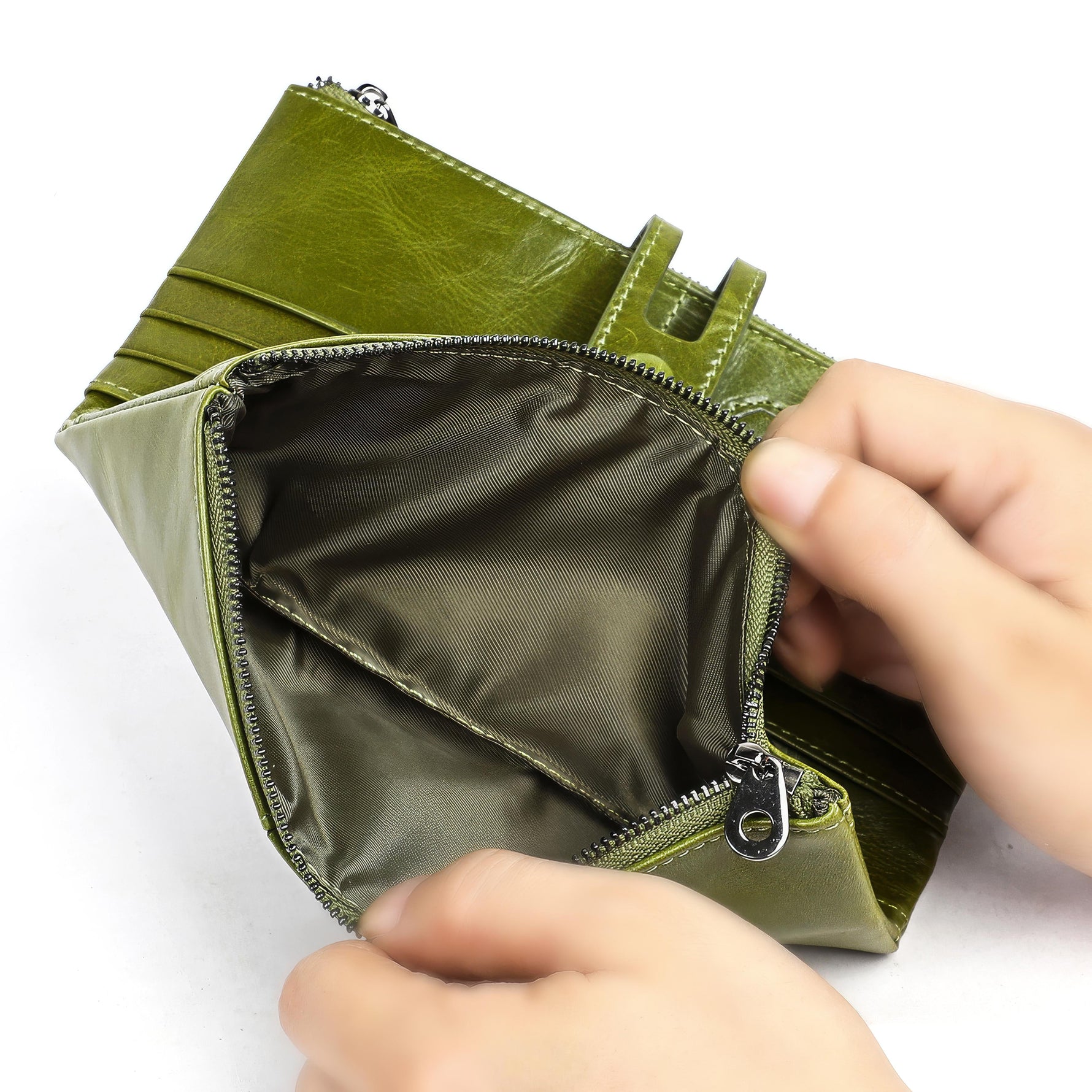 Stylish ladies' genuine leather wallet with RFID protection