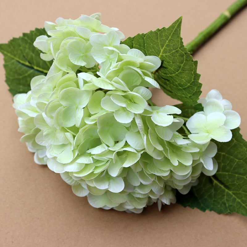 Eternal Floral Splendor - Maintenance-Free Artificial Flowers for Every Room