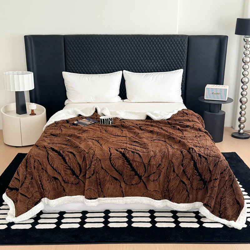 Luxuriöse Kuscheldecke aus Samt und Lammfleece | Stilvoll & Bequem für Ihr Zuhause