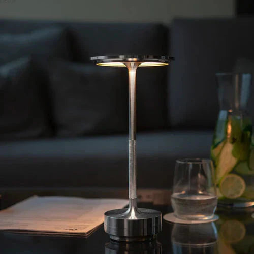 Kabellose LED Tischleuchte mit Dimmer – Gemütliches Licht für jeden Raum
