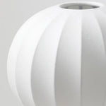 Ballonförmige LED-Tischlampe – Stilvolle Lichtquelle für jedes Zimmer