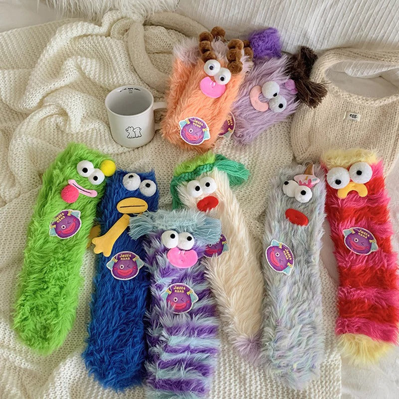 Gemütliche und lustige Plüschsocken