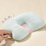Ergonomisches Babykissen für einen gesunden Kopf