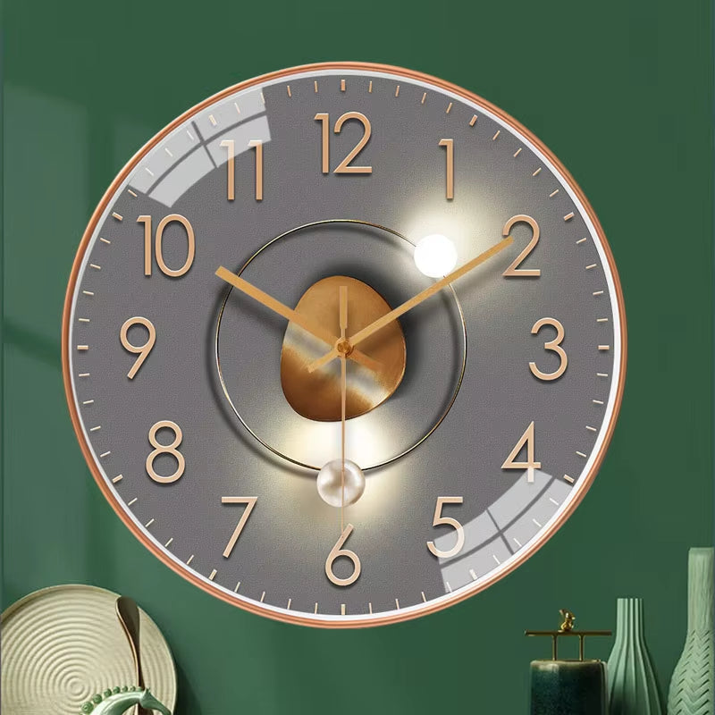 Elegante Wanduhr mit geräuschlosem Mechanismus – zeitloses Design