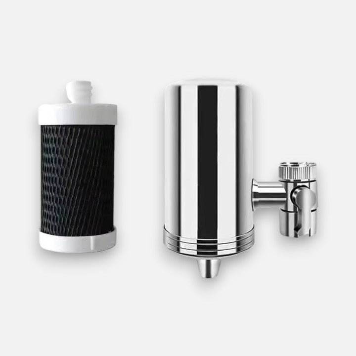 Eleganter Küchenarmaturenfilter aus Edelstahl