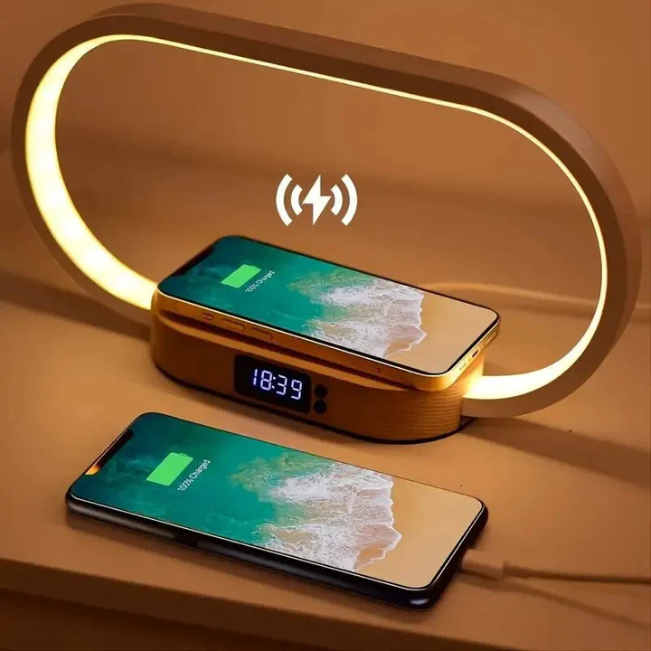 Integrierte Lampe mit kabelloser Ladestation