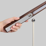 Stilvolle Slim Tischlampe aus Holz für modernes Wohnen