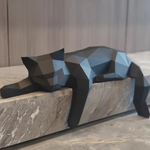 Elegante Katzenfigur für modernes Wohnen