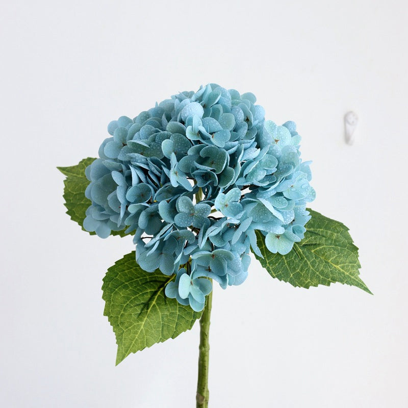 Eternal Floral Splendor - Maintenance-Free Artificial Flowers for Every Room
