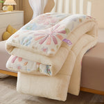 Sleeping Comfort Blanket Blütenzauber | Soft & Easy Care | Elegant Design