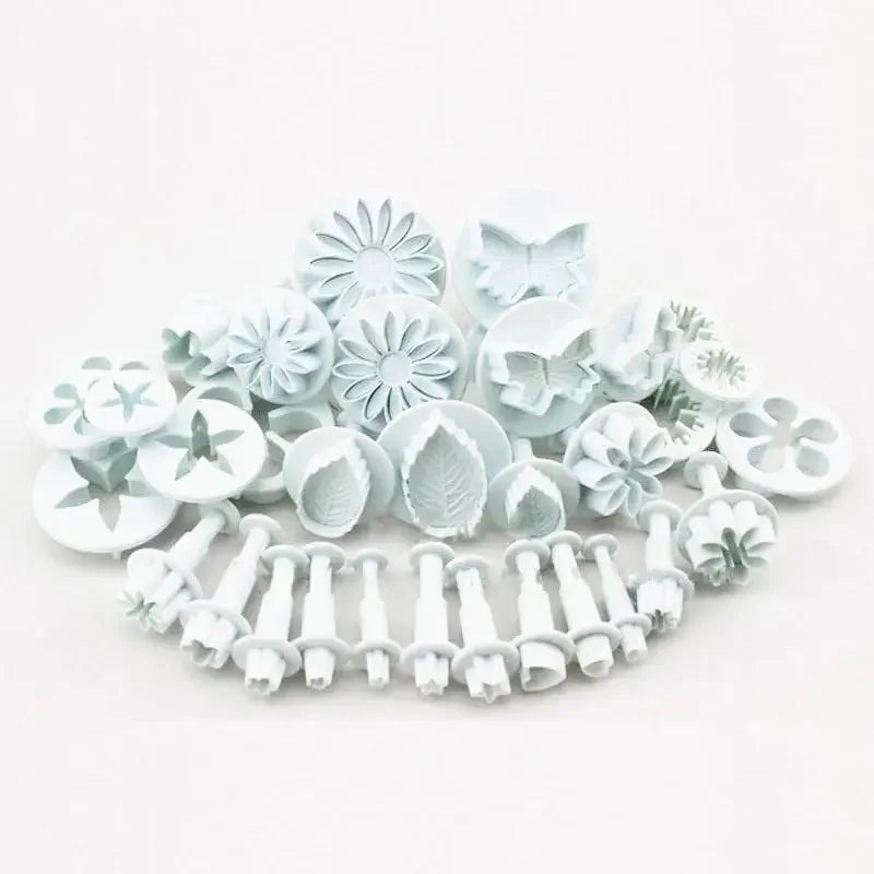 Creative Cake and Cookie Cutter Set – 33 Pieces