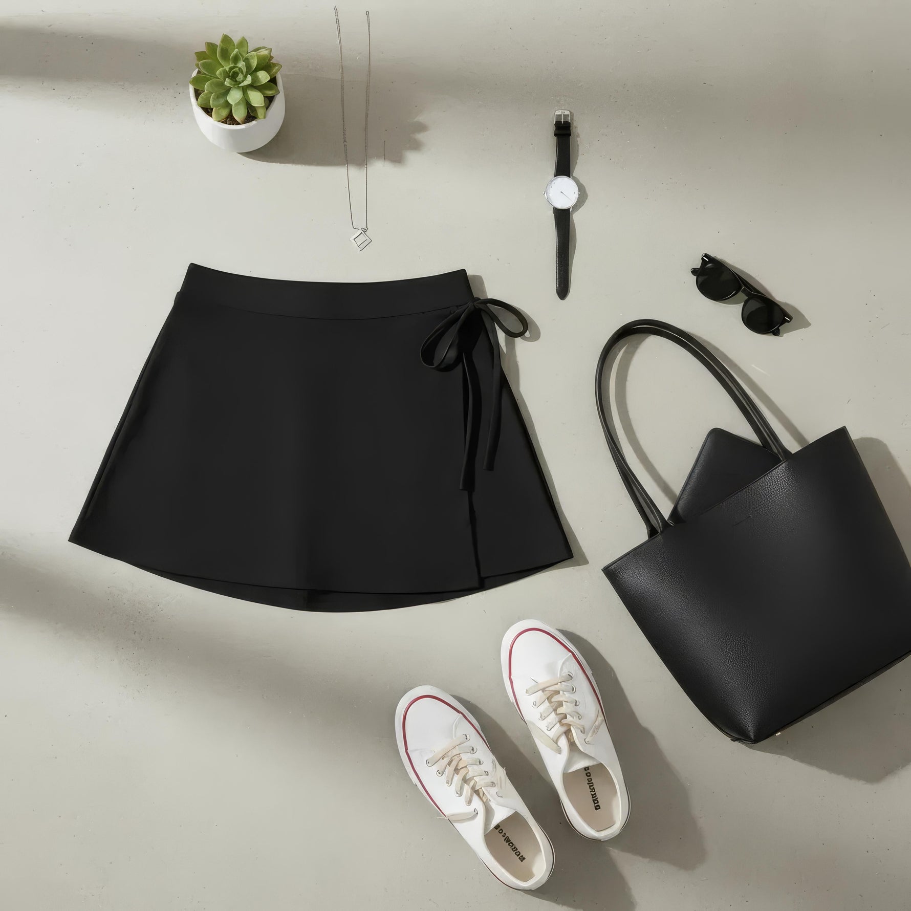 Airy 2-in-1 women's skirt for active summer days