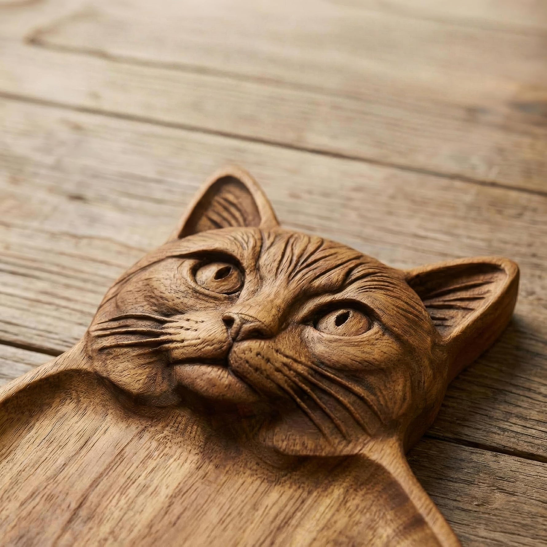 Cat Love on the Table – Elegant Wooden Serving Board