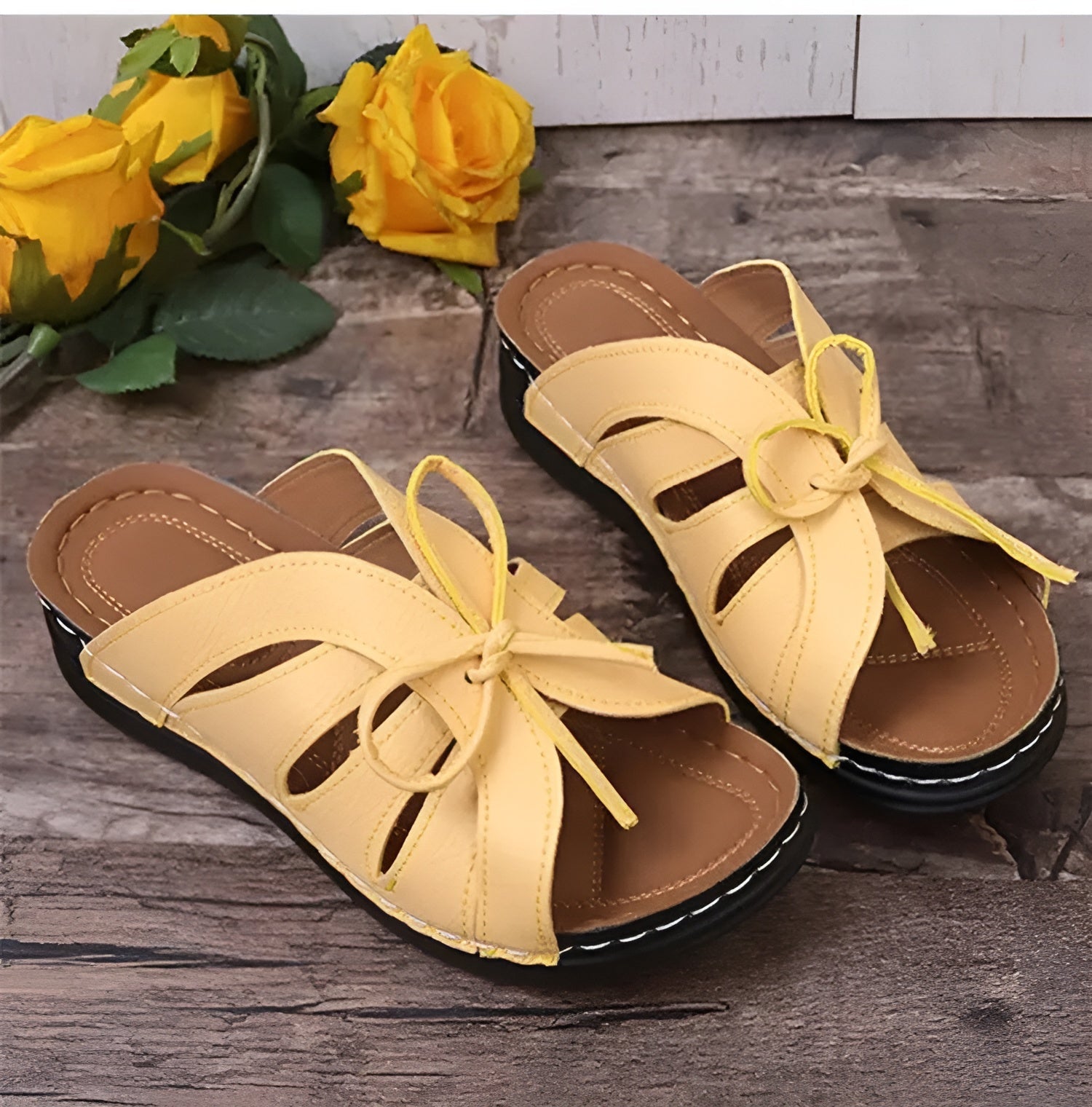 Elegante Damensandalen mit Schleife und Keilabsatz – Orthopädische Einlage