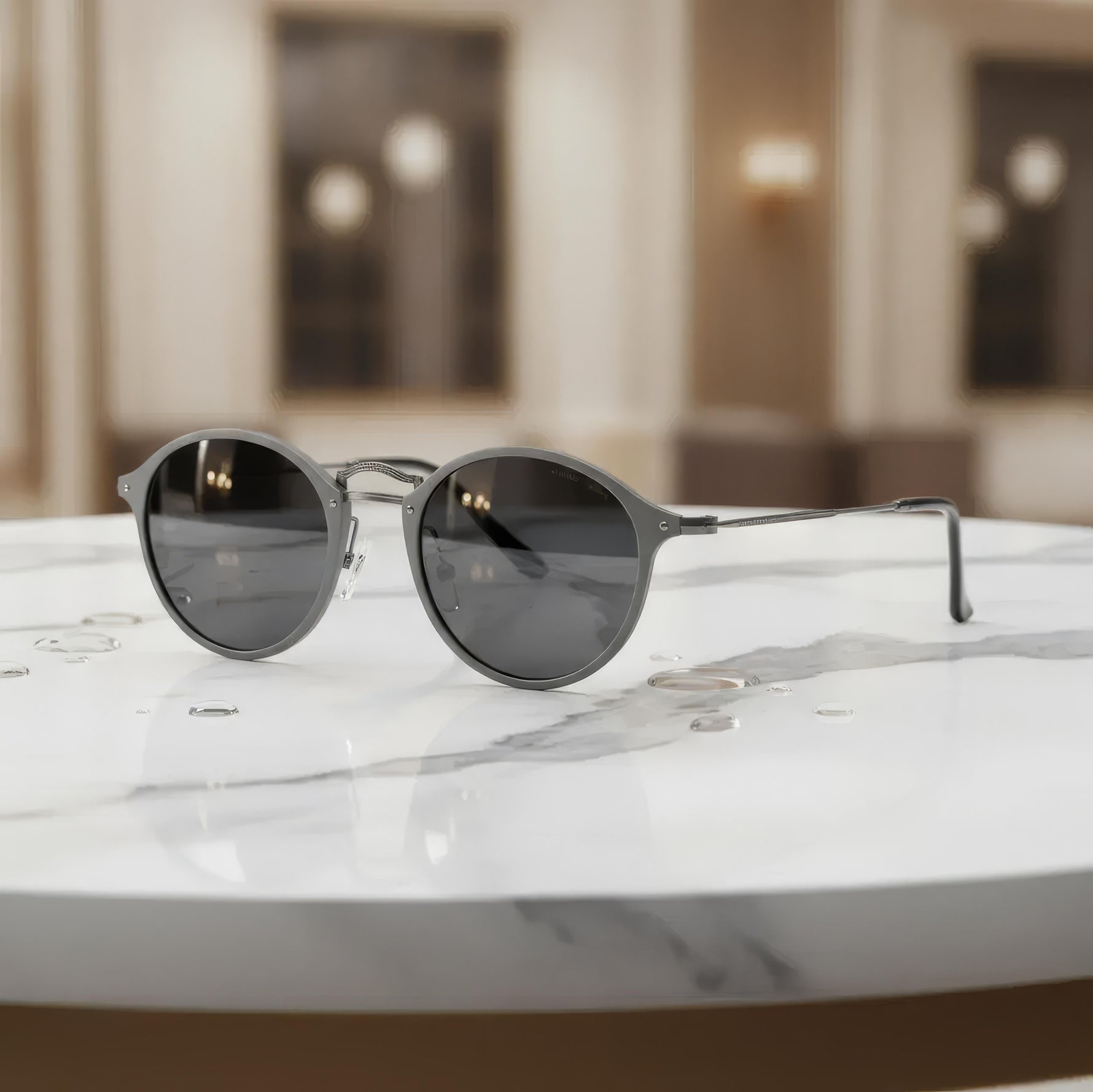 LuxeVision – Fashionable Men's Sunglasses UV400
