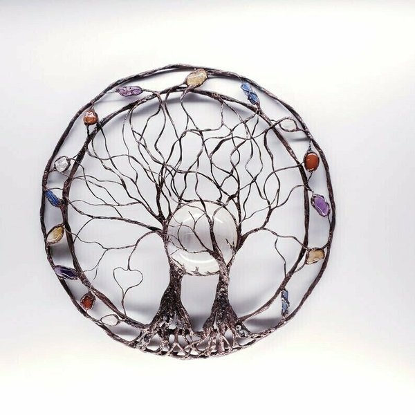 Lebensbaum Wandkunst aus Metall – Mystisches Design