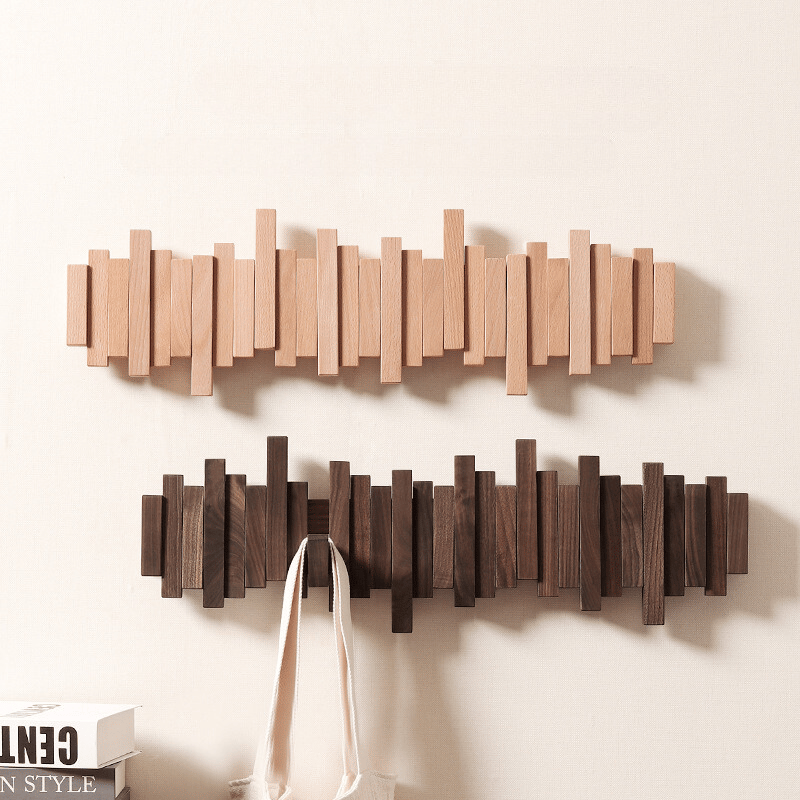 Stilvolles Holzgestell mit 4-6 Haken für jeden Raum