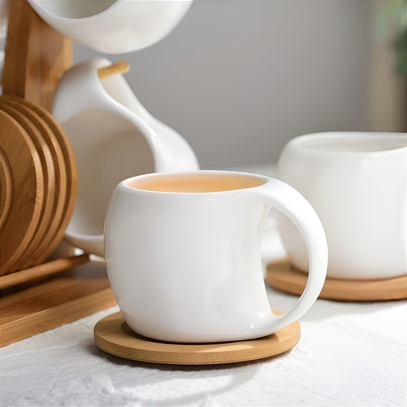 Keramisches Kaffeetassen-Set mit Unterteller und Ständer – Dekorativ für Zuhause und Café