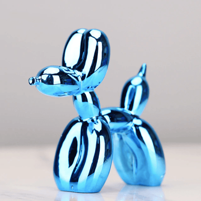 Funkelnde Hundefigur aus hochwertigem Kunstharz