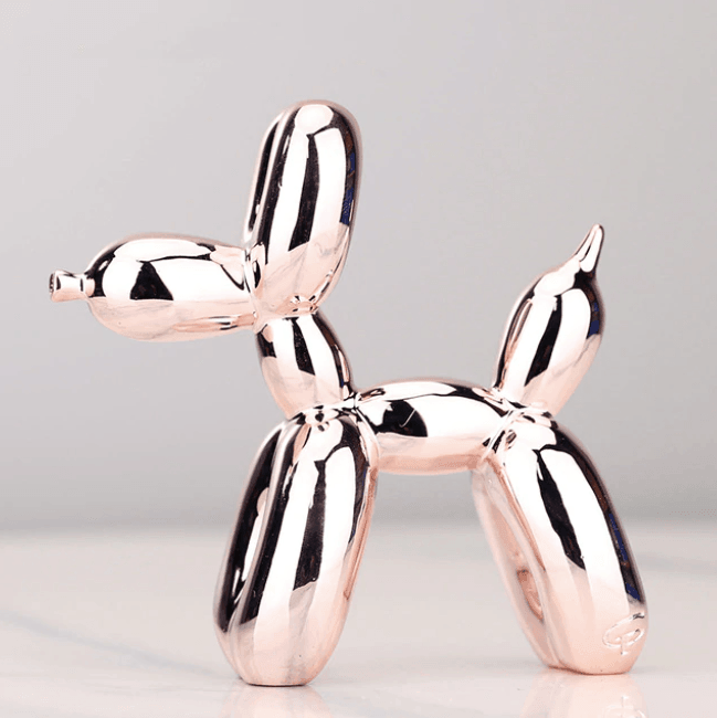 Funkelnde Hundefigur aus hochwertigem Kunstharz