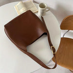 Versatile Shoulder Bag for Women - Stylish Everyday Use