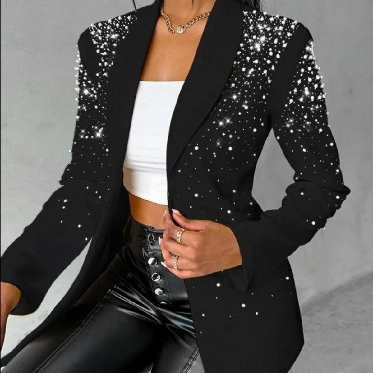 Slim Fit Blazer for Women Featuring Chic Pearl Accents