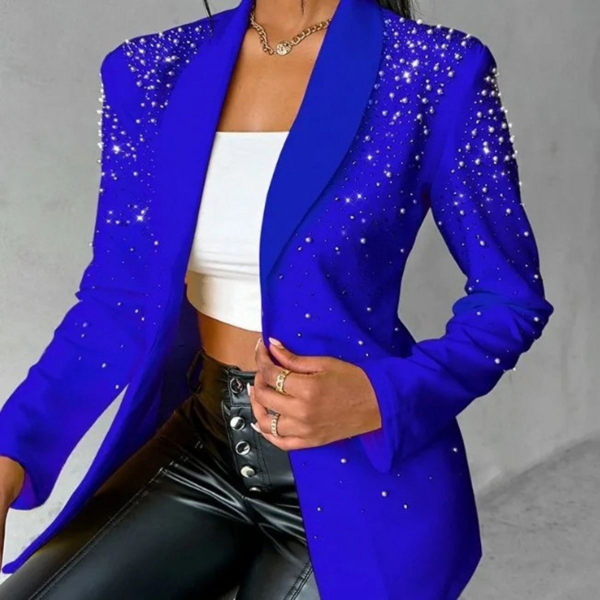 Slim Fit Blazer for Women Featuring Chic Pearl Accents