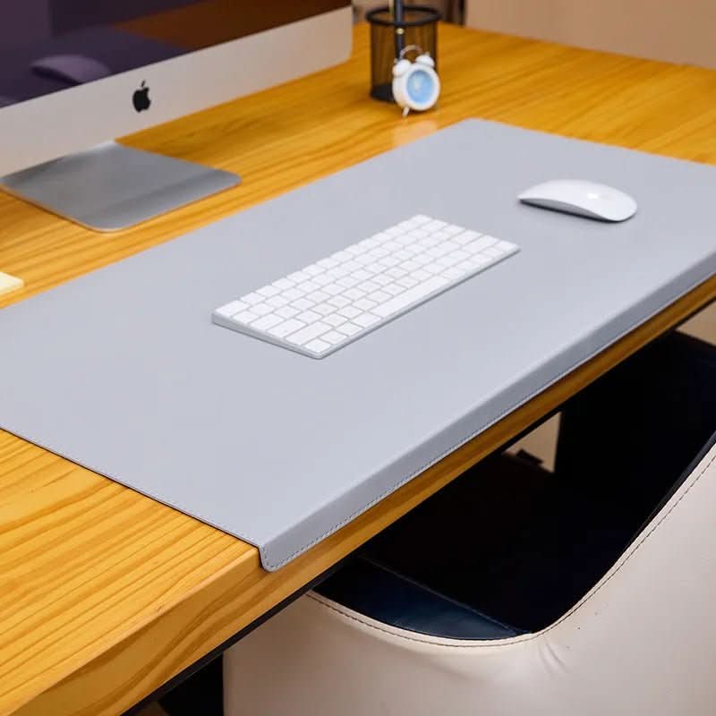 Comfortable Desk Mat in PU Leather with Wrist Support for Enhanced Focus