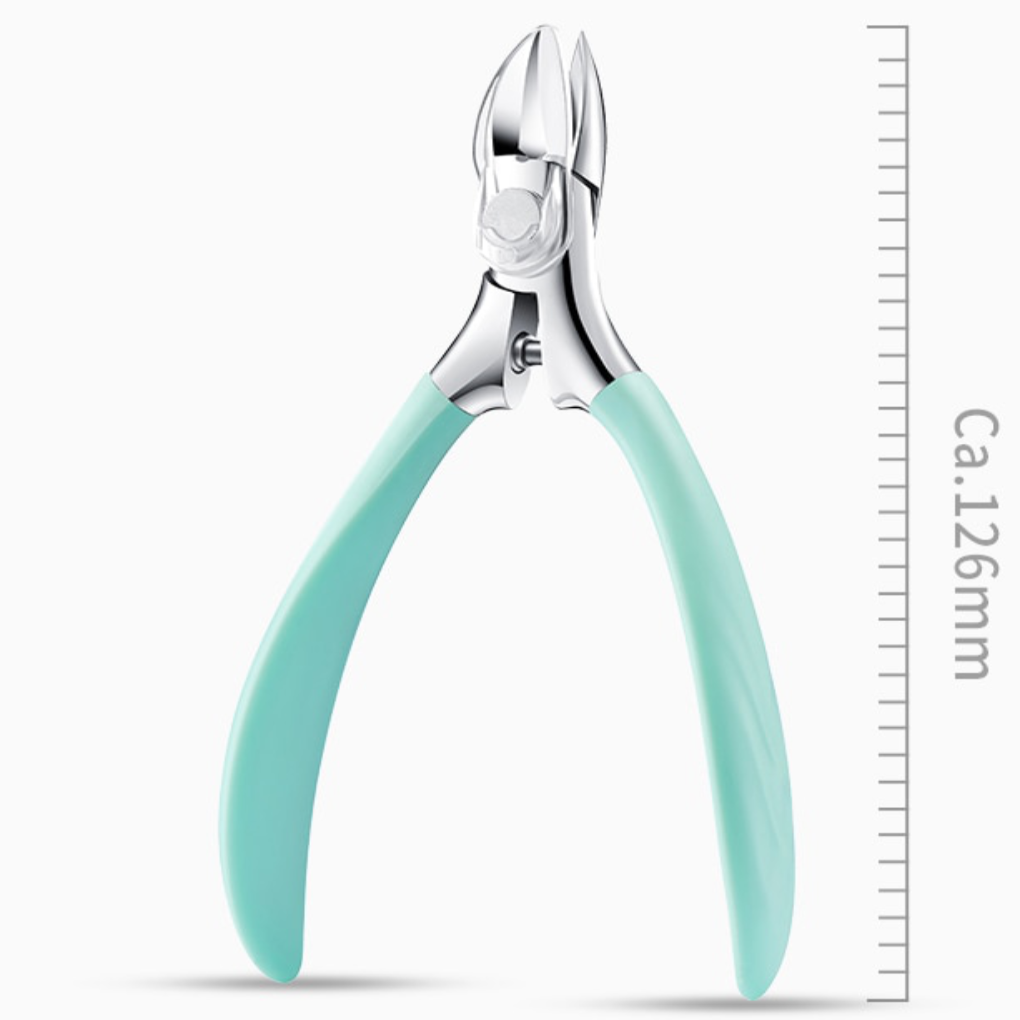 Ergonomically Designed Toenail Clipper for Elderly Users