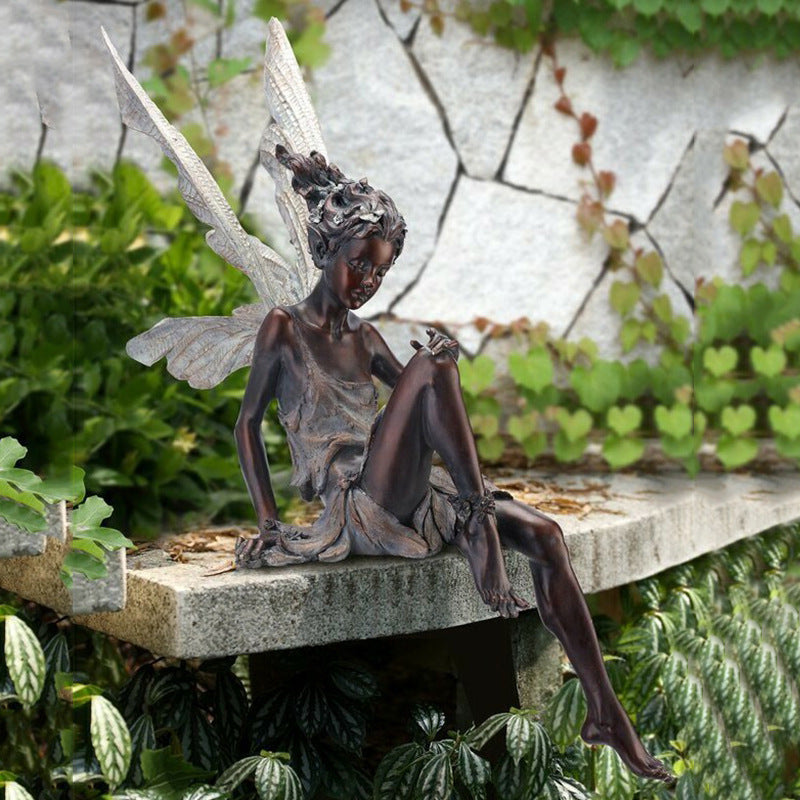 Zauberhafte Gartenelfenstatue für Ihr Zuhause