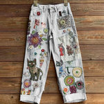 Elegant women's jeans in a bohemian style with a floral motif