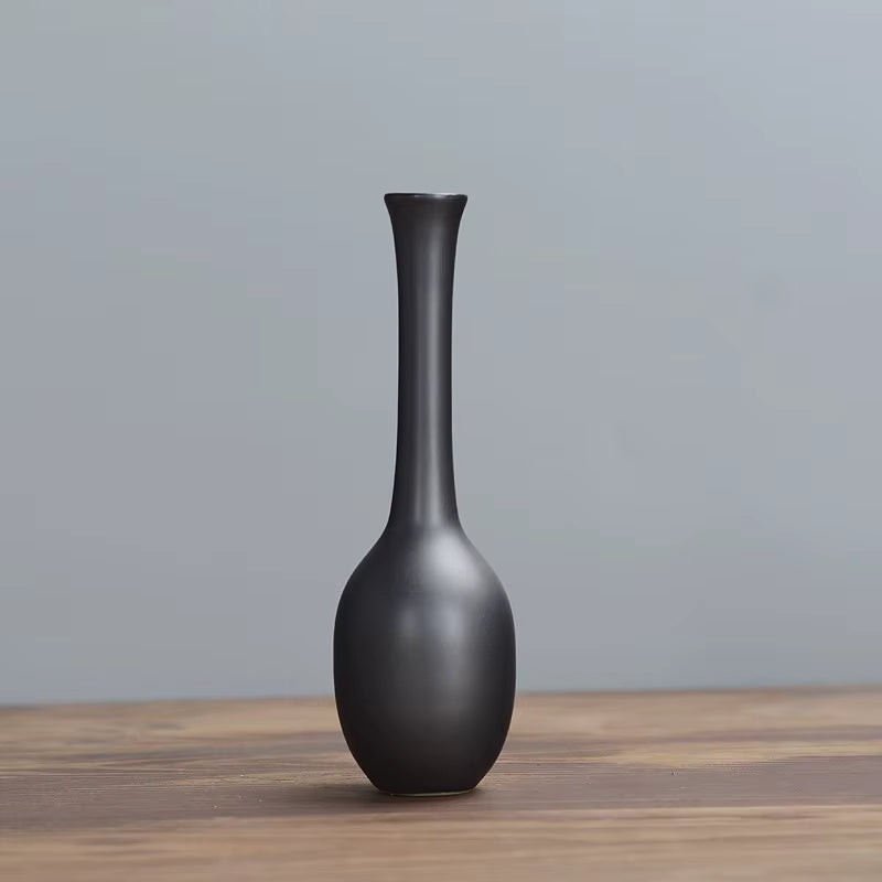 Moderne geometrische Vase aus Keramik