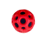 Federnder Spielball für sanftes Zurückprallen