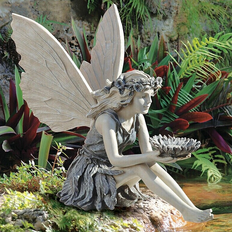 Zauberhafte Gartenelfenstatue für Ihr Zuhause