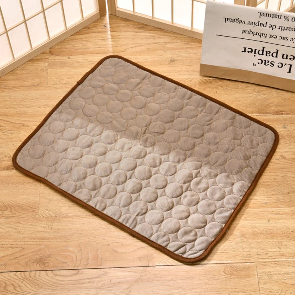 CoolPaws - Keep Your Dog Fresh and Relaxed All Day Long