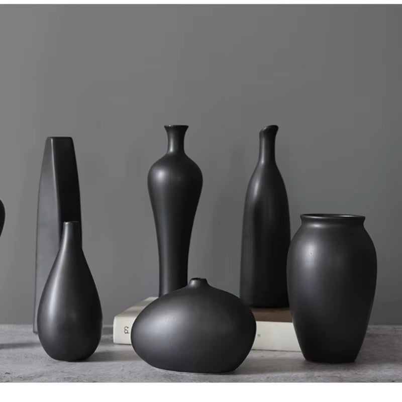 Moderne geometrische Vase aus Keramik