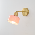 Farbenfrohe Glas Wandleuchte im Bauhaus-Stil