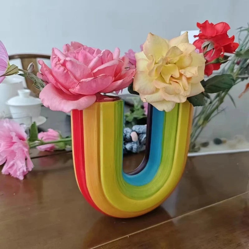Keramische Regenbogenvase mit künstlerischem Design – ArcBloom