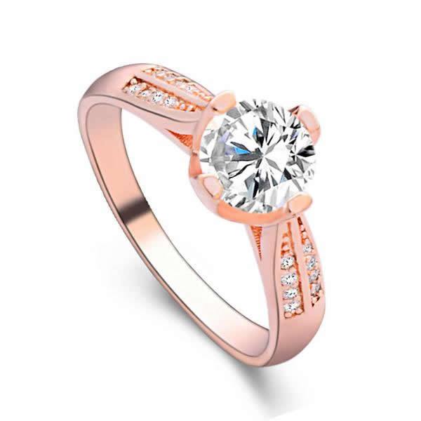 Eleganter Kristallring in Blumenform | Luminara