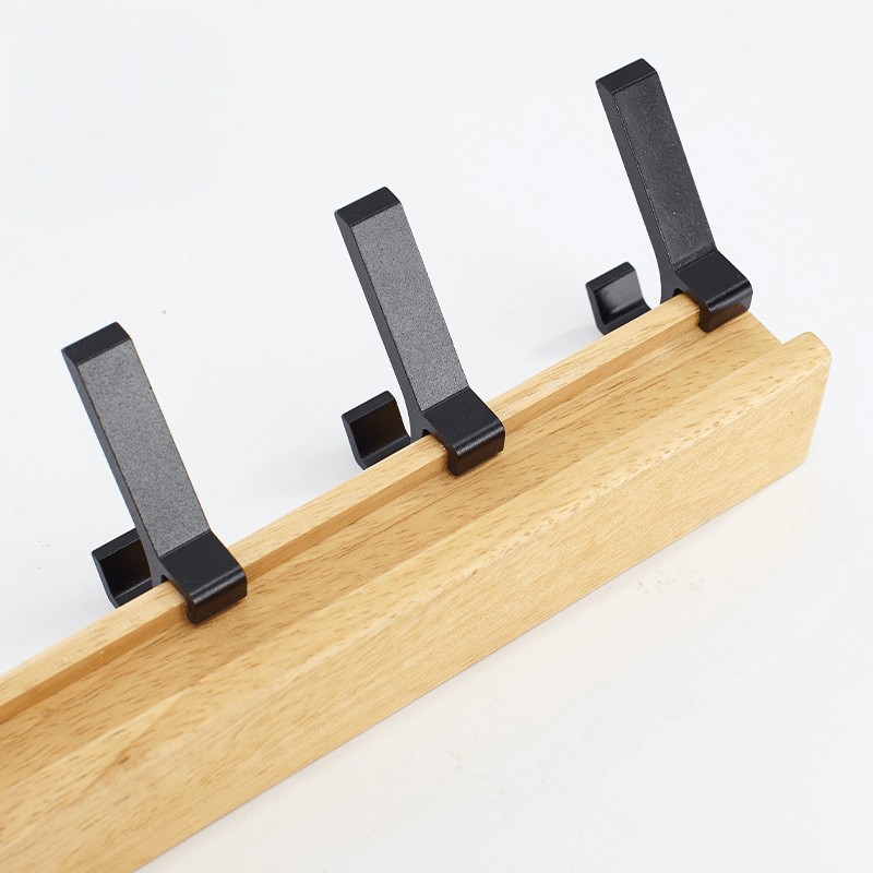Elegante Wandgarderobe - Flexibles Design mit 5 Haken