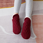 Gemütliche Fuzzy-Socken für warme Füße im Winter