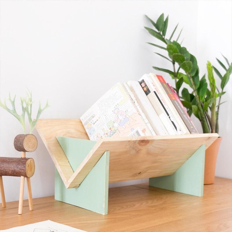 Eleganter Buchhalter für stilvolle Buchpräsentation